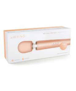 Le Wand Petite Rose Gold packaging on white background