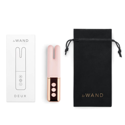 le wand chrome deux vibrator silk carrying bag and instructions