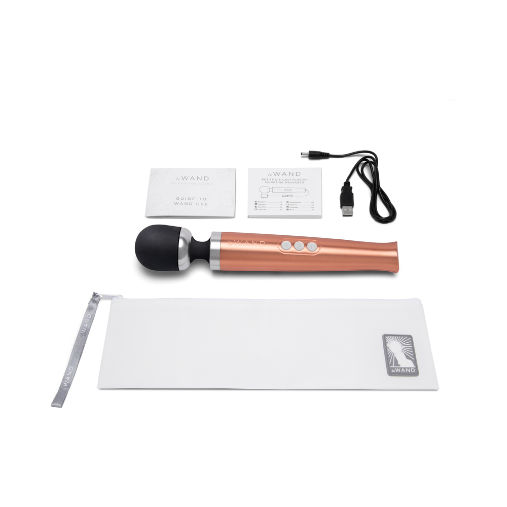 Le Wand Die Cast Rech Massager Rose Gold - Image 3