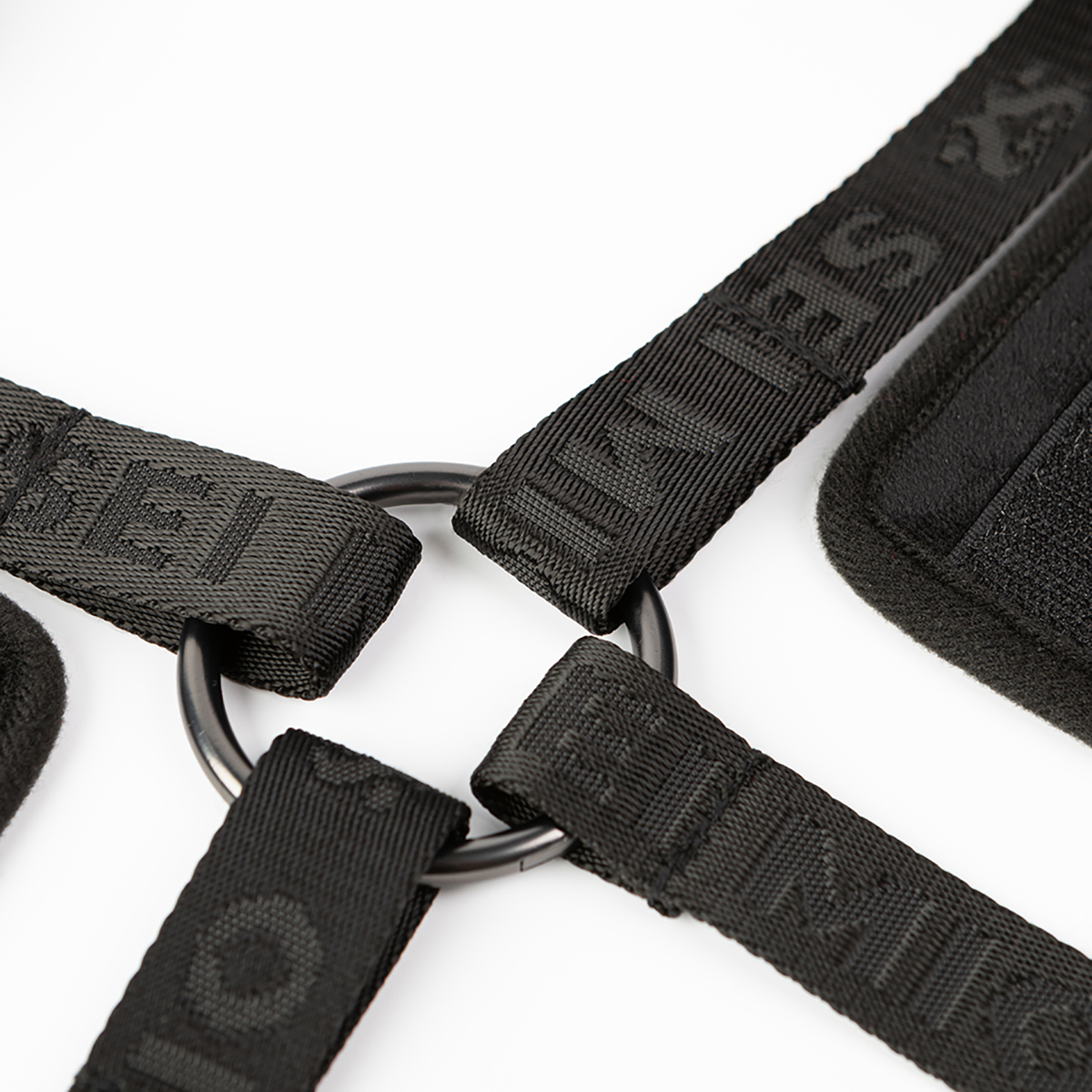 SEI MIO The Bedspreader Under the Mattress Restraint System - Image 3