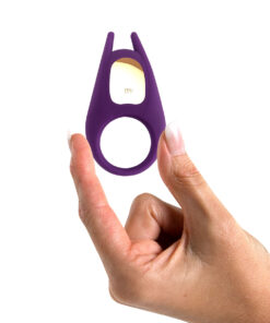 Alternative view of Rianne S Pussy & Knight C-Ring