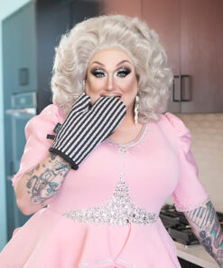 Alternative view of Twisted Wares Fuck Fuck Fuck Oven Mitt